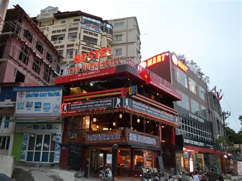 hostels in ha long bay